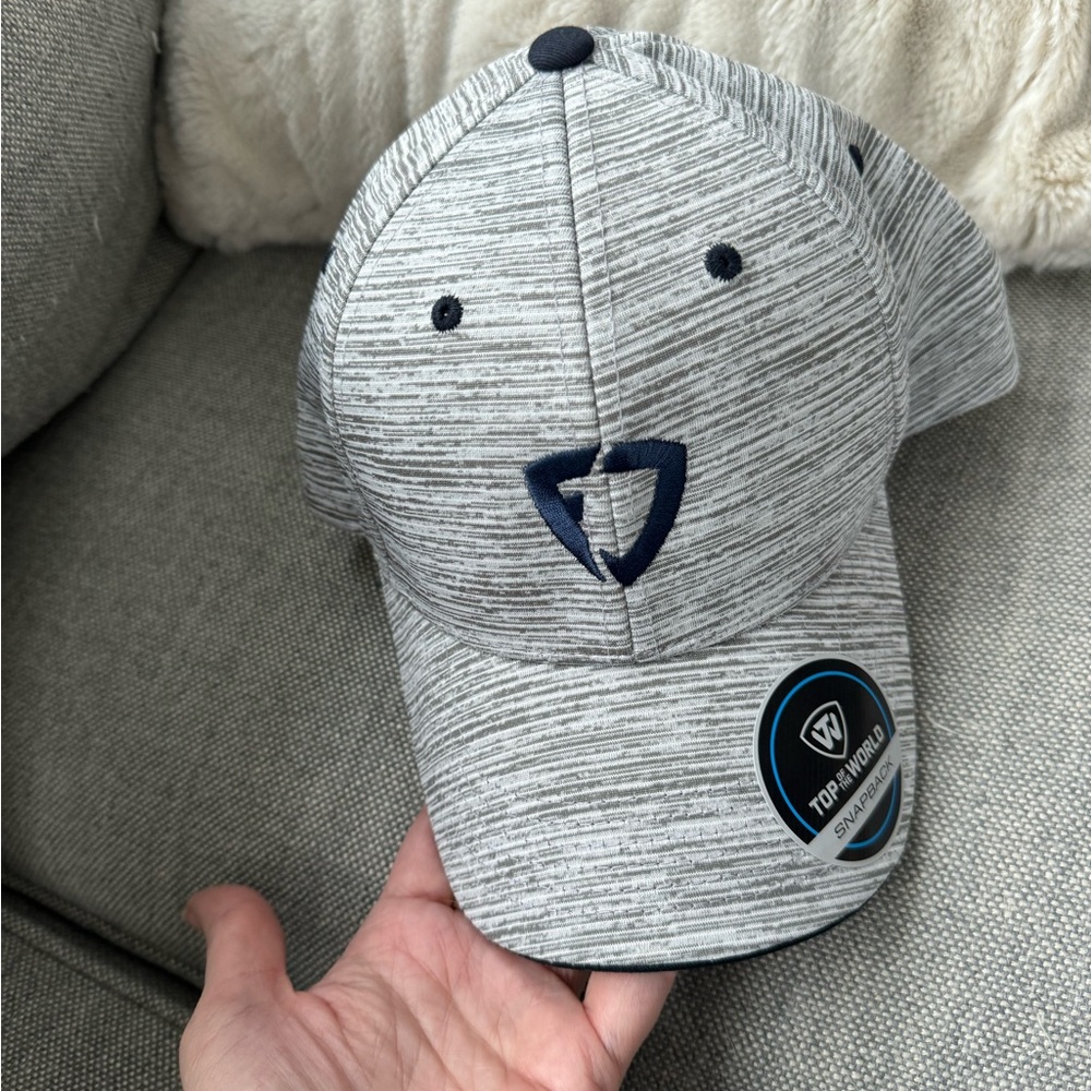 Fan Duel Grey Marled SnapBack Hat NWOT